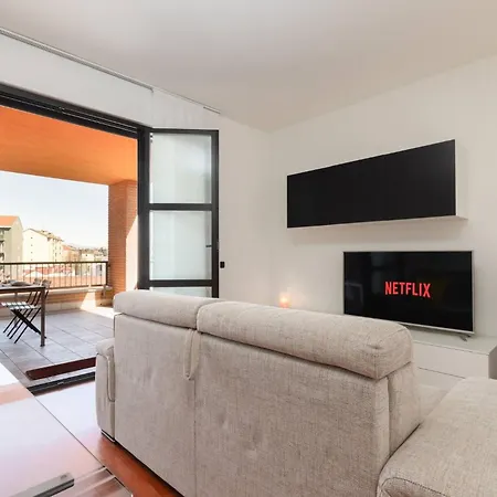 شقة Large Duplex With Private Terrace Gluck