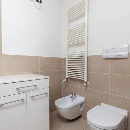 Large Duplex With Private Terrace Gluck Milan